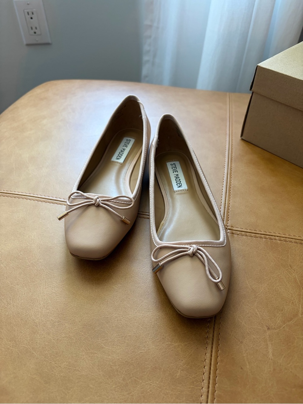 Steve Madden Nude Square-Toe Ballet Flats with Bow